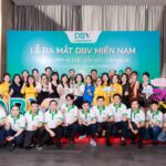 Trong không khí hân hoan của những ngày đầu năm 2026, Tập đoàn Bảo hiểm DBV tự hào ra mắt 3 chi nhánh mới: Chi nhánh Miền Nam, Chi nhánh Sài Gòn và Chi nhánh Cần Thơ. Đây là cột mốc khẳng định sự phát triển thần tốc và cam kết mang dịch vụ bảo hiểm tận tâm đến gần hơn với khách hàng khu vực phía Nam.